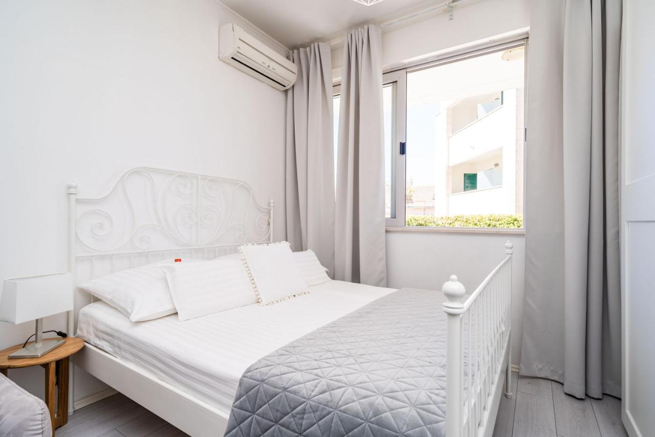 Apartment Larissa Dubrovnik Exteriör bild